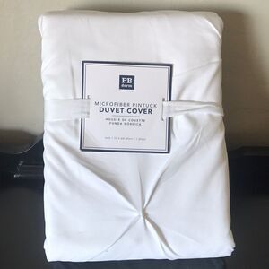 Pottery barn dorm microfiber Pinter divert cover